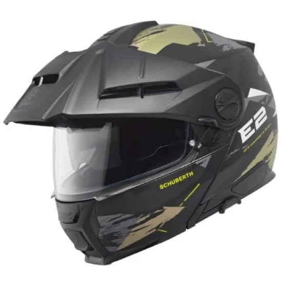 Каска Schuberth E2 Trail Green в камуфлажен дизайн със зелени и кафяви тонове, регулируема козирка, прозрачен визьор и вентилационни отвори