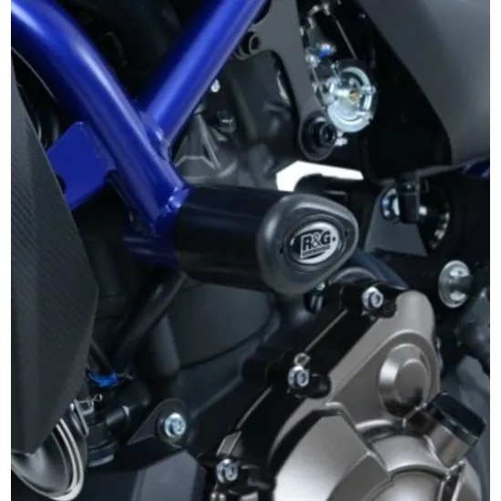 Черни краш тапи R&G Racing монтирани на синя Yamaha MT-07, показващи аеродинамичния профил и интеграцията с рамата на мотоциклета