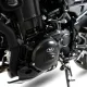 Черен матов протектор R&G Racing на ляв картер на Kawasaki Z900, монтиран върху двигателя с видимо лого и плътно прилепване