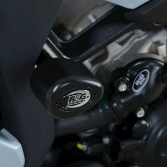 Черни R&G Racing Aero краш тапи с капковидна форма, монтирани на BMW S1000XR с видимо лого R&G и подвижни капачки