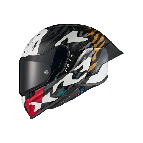 Спортна каска NEXX X.R3R със сиво-бяла камуфлажна графика, златисти акценти, иридиев визьор и аеродинамичен спойлер