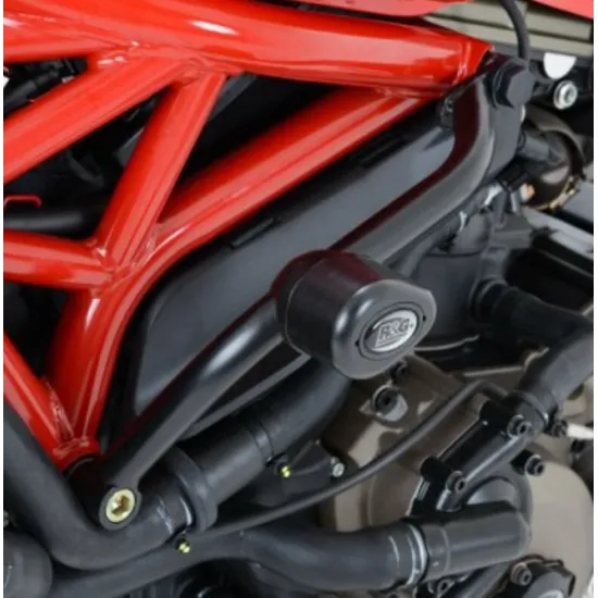 Черна краш тапа R&G Racing Aero монтирана на червена рамка на Ducati Monster 1200, с видимо лого и HDPE корпус
