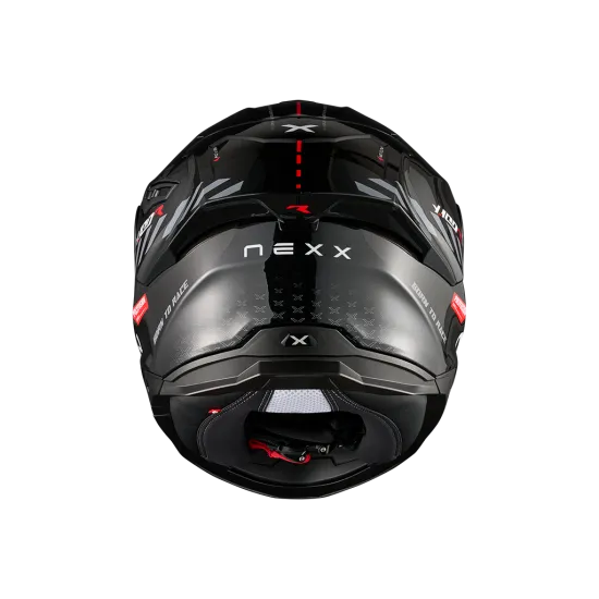 Черна спортна мото каска NEXX Y100R с матово покритие, сребристи акценти, червени детайли, тъмен визьор и аеродинамична форма