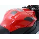 Черни карбонови слайдери R&G Racing монтирани на червен резервоар Yamaha YZF-R1, снимани от три ъгъла