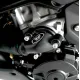 Черни протектори за двигател R&G Racing монтирани на BMW S1000XR, показващи защита на водната помпа, генератора и съединителя с характерното бяло лого на марката
