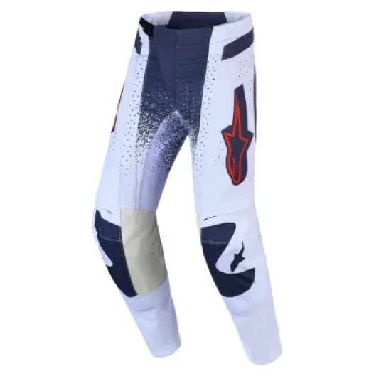 Мотокрос брич Alpinestars Techstar Swan в бяло с тъмносини графики и червено лого, перфорирани панели и коленен клин с козя
