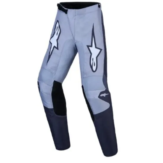 Детски мотокрос брич Alpinestars Fluid в сиво и тъмно синьо с лого на бедрото и тъмни защитни панели на коленете