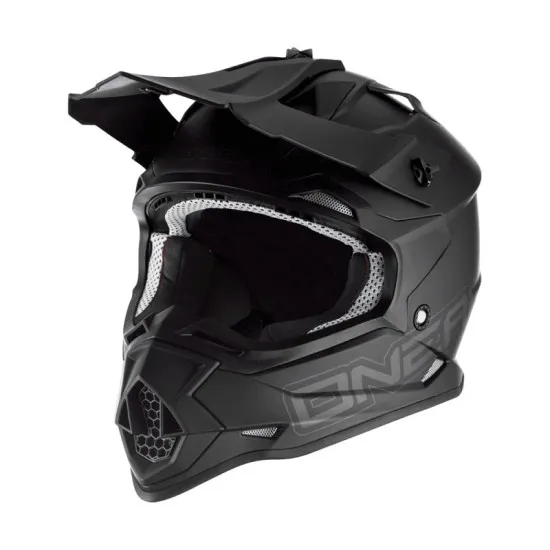 Детска крос каска O'NEAL 2SERIES FLAT BLACK – стил, защита и комфорт