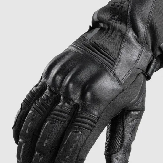 Водоустойчиви мото ръкавици REBELHORN Tracer WP Black с HydraShield мембрана