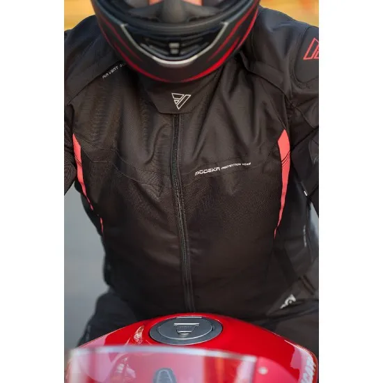 Яке Modeka Aenergy Black/Red