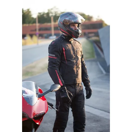 Яке Modeka Aenergy Black/Red